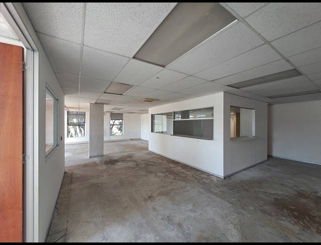 413M² OFFICE TO LET IN CRAIGHALL